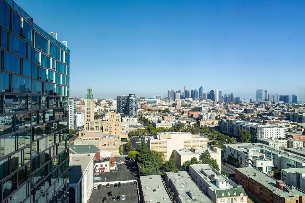 شقة Lovely Upscale High Rise Private Parking & Pool لوس أنجلوس المظهر الخارجي الصورة
