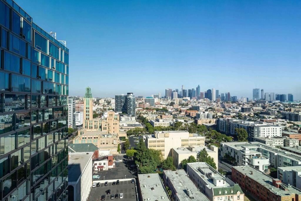 شقة Lovely Upscale High Rise Private Parking & Pool لوس أنجلوس المظهر الخارجي الصورة